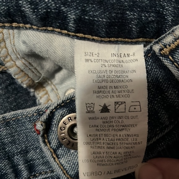 TH Jeans - Picture 3 of 3